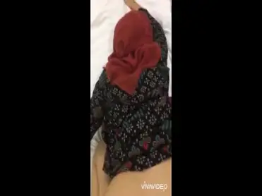 Jilbab Cantik Ngentot Asisten Kantor Diam-Diam Skandal Office Viral Hot